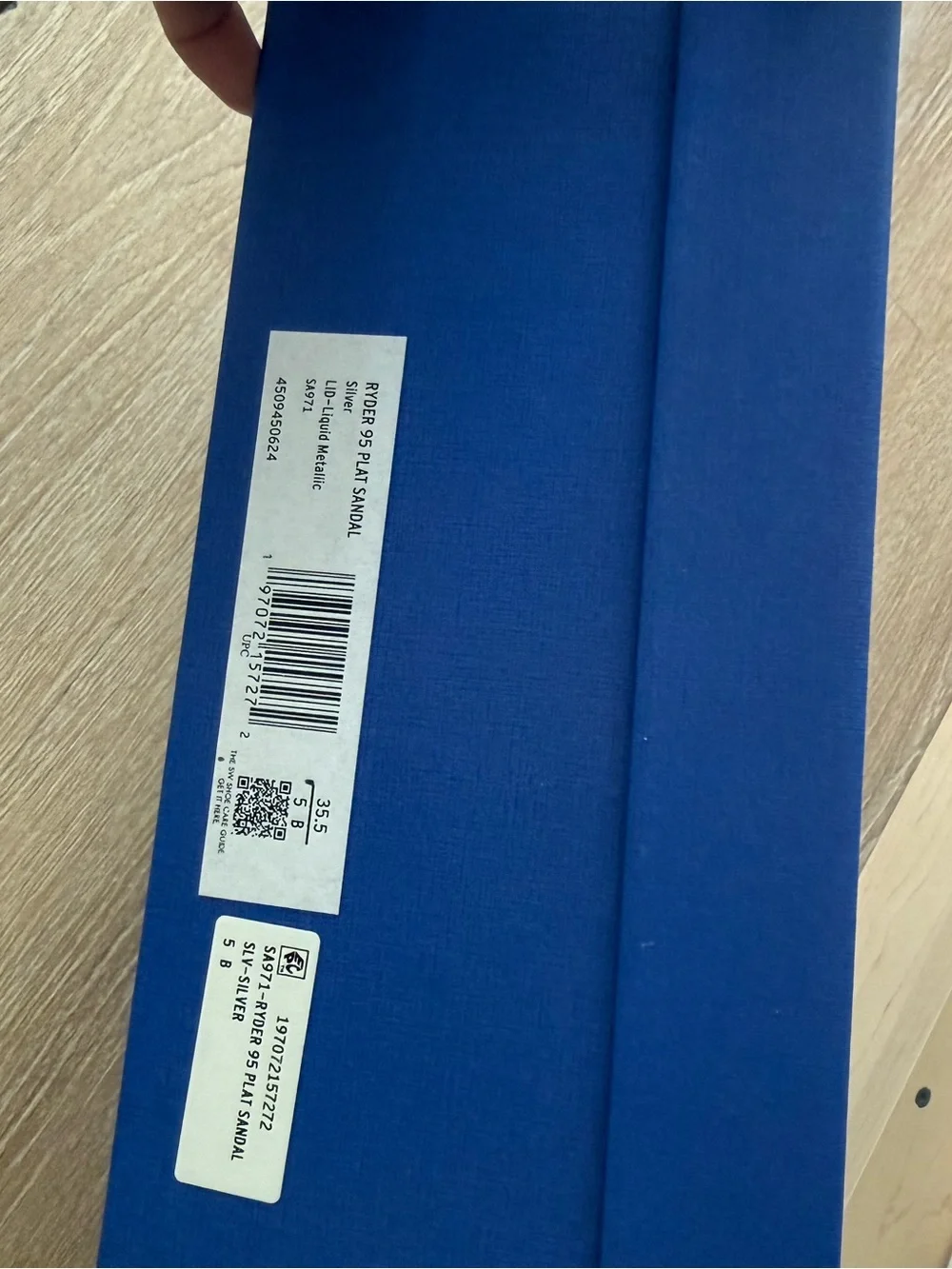 Stuart Weitzman brand new
